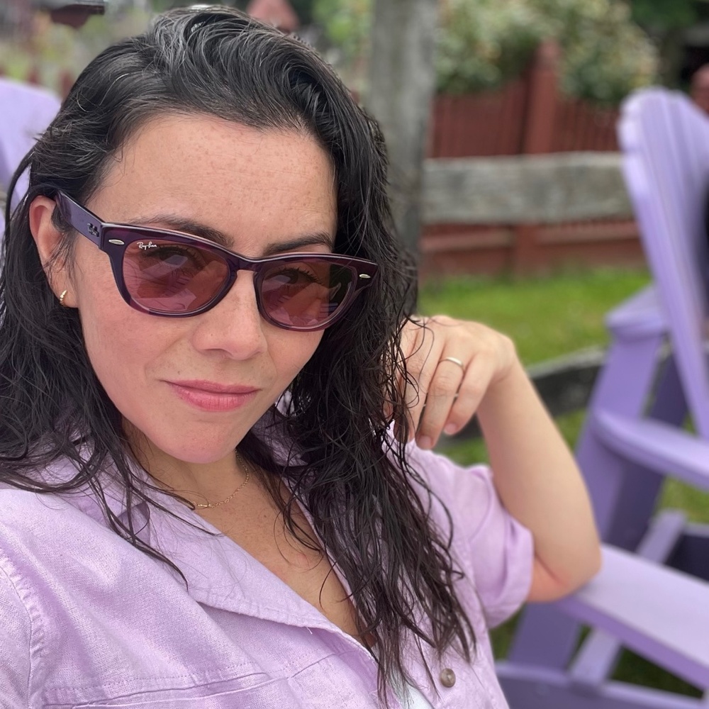 Meet your Posher, Angelica